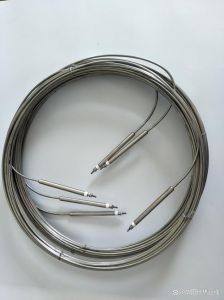 取暖器里面的发热丝_电暖器发红光正常，异常亮白光危险