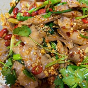 生炒猪舌头怎么处理_去腥入味，简单易学
