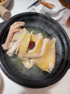 鸭内脏白灼要多久才熟_白灼鸭胗30-40分钟，鸭肠半分钟变色，火锅鸭胗煮5-10分钟