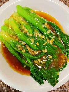 菜心需要焯水吗_焯水菜心保脆嫩，颜色鲜亮去草酸