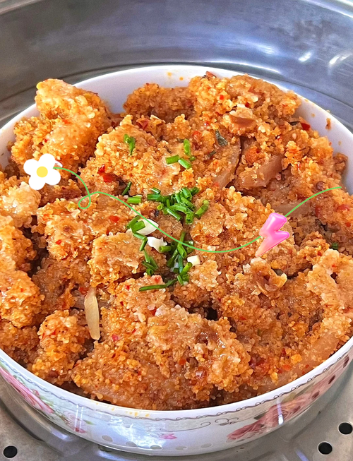 四川粉蒸肉正宗做法_肥瘦相间，麻辣香甜，家乡的味道！