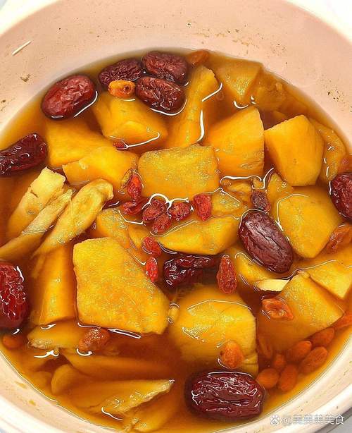 红罗卜块几分钟炖熟_红萝卜炖多久?焯水3-5分钟,炖排骨美味! 红罗卜块几分钟炖熟_红萝卜炖多久?焯水3-5分钟,炖排骨美味!