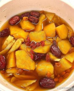 红罗卜块几分钟炖熟_红萝卜炖多久？焯水3-5分钟，炖排骨美味！