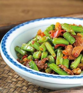 四季豆烧肉要焯水吗_四季豆烧肉要不要焯水？做法与技巧