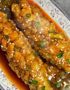 松鼠鳜鱼是什么味道_淮扬名菜松鼠鳜鱼，酸甜可口，回味无穷！