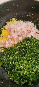 用虾仁包饺子用焯水吗_虾仁包饺子要不要焯水？技巧来了！