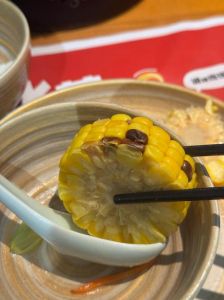 煮熟玉米常温放一夜会坏吗_玉米放一夜易坏？冷藏密封能保存！