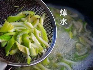 汆和氽的烹调区别_快烫鲜嫩，汤菜皆宜