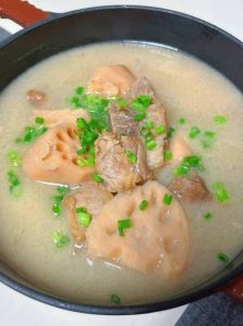 莲藕煮10分钟能熟吗_莲藕水煮多久熟？切法口感全知道！