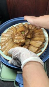 家庭版老式蒸肉_腌炒蒸五花肉，家常做法暖心窝