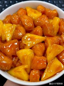 咕噜肉菠萝家常做法_酸甜美味做法