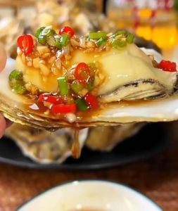 生蚝蒸煮几分钟合适_蒸生蚝几分钟熟？大小不同时间各异