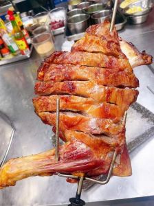 整只羊腿的做法大全_羊腿蒸煮炖煮做法，口味清淡或浓郁可选