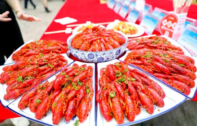 铁扇乐园免费无删减78 探寻独特食材与经典美食背后的饮食文化故事