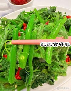 绿叶菜的家常做法_焯水加油大火快炒
