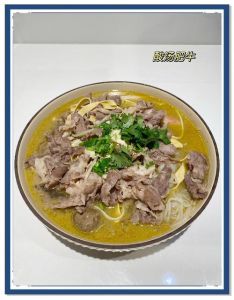 肥牛片焯水方法_肥牛快焯嫩滑，酸汤涮出鲜香