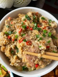 陕西老式粉蒸肉的做法_陕西待客名菜，承载文化与记忆