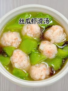 虾滑汤正宗做法大全_Q弹虾滑汤，经典配菜营养美味