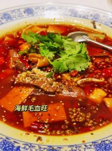 毛血旺需要哪些食材_鸭血灵魂，麻辣鲜香，配菜脆嫩！