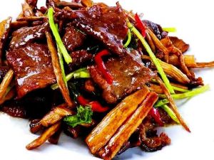 野猪肉家常做法_野猪肉香浓营养，红烧清炖两相宜！