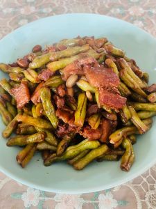 肉炒豆角的做法家常_家常豆角炒肉，简单美味易制作