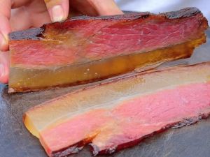 腊肉煮了10分钟能熟吗_清洗切片入味，煮十分钟不够，多样做法享美味