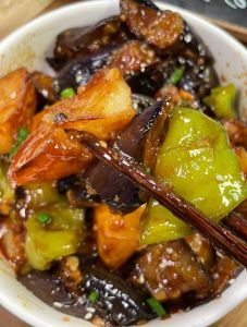 老式地三鲜的食材有哪些_东北地三鲜，家常美味少油版