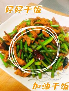炒肉絲的做法_选对肉，逆纹切，大火快炒！