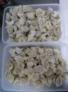 速冻馄饨煮10分钟熟吗_速冻馄饨10分钟巧煮法，皮不破馅鲜美