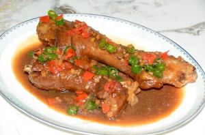 红烧羊腿肉的家常做法_红烧羊腿做法，肉质鲜嫩味道香