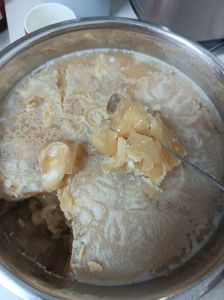 冻猪蹄子冻家常做法_家常做法，卤香入味！