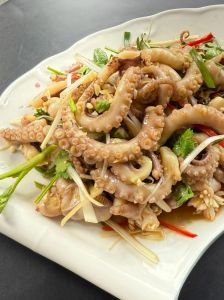 八爪鱼的配菜有哪些_八爪鱼营养好 蘸酱蒸着吃最棒