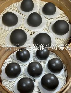黑芝麻馒头的做法大全家常_黑芝麻馅做法多样 营养美味家庭版