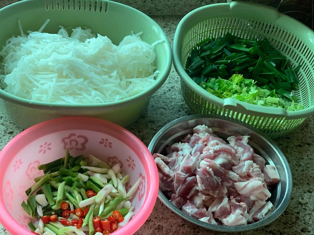 客家萝卜粄的做法_脆爽可口,传统风味小吃 客家萝卜粄的做法_脆爽可口,传统风味小吃