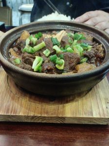 砂锅牛肉的家常做法_花椒添香不抢味