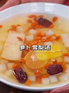 润肺去燥雪梨汤的做法_雪梨银耳润肺汤，止咳生津好选择