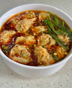 煮熟的饺子怎么保存_冷藏冷冻有讲究，刷油真空选对法