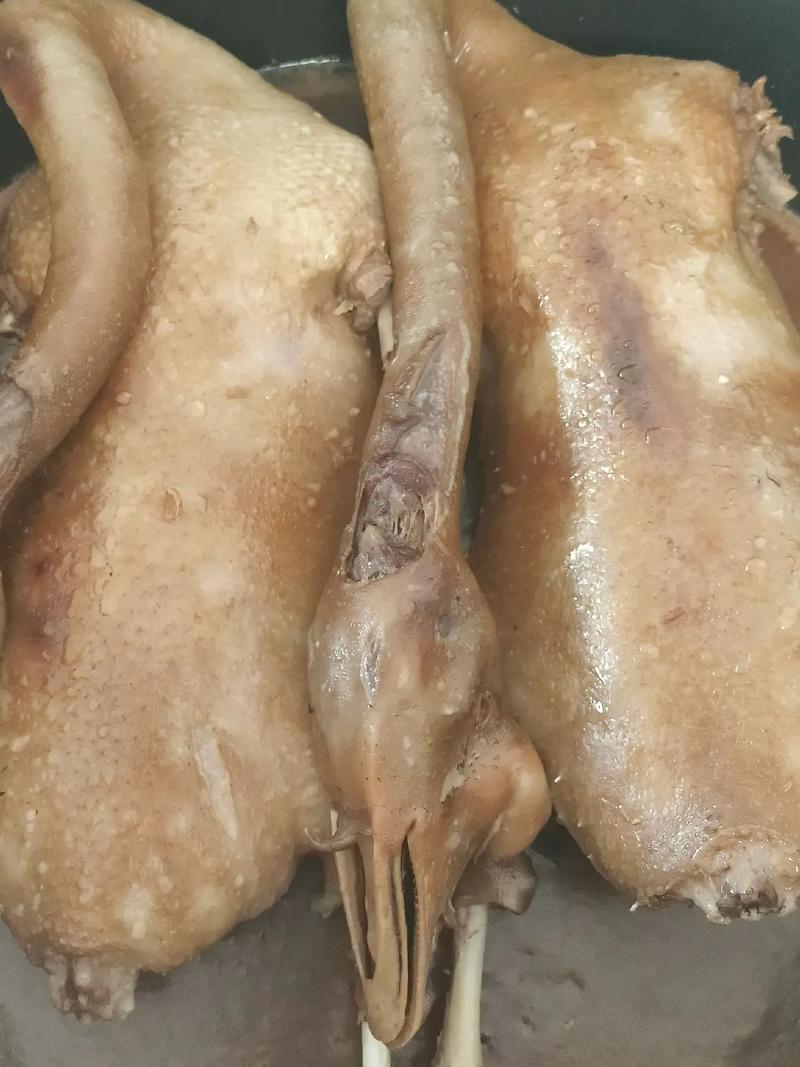 阳江炊鹅做法步骤图_肥而不腻，越嚼越香！