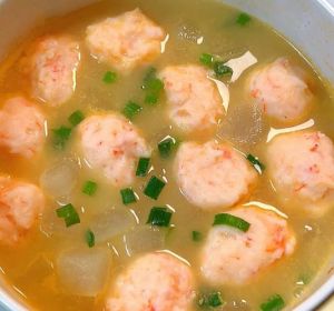 虾仁丸子正宗做法_家常虾丸，简单鲜美，在家做！