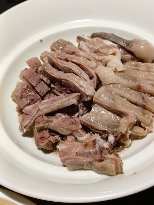 咸鹅正宗做法大全_咸香丰腴的传统美味