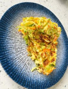 酥脆电饼铛苏打饼干做法_电饼铛烤苏打饼干，酥脆美味！