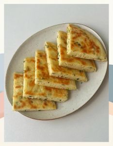 油酥发面饼的家常做法_油酥发面饼家常做法，简单柔软层次多