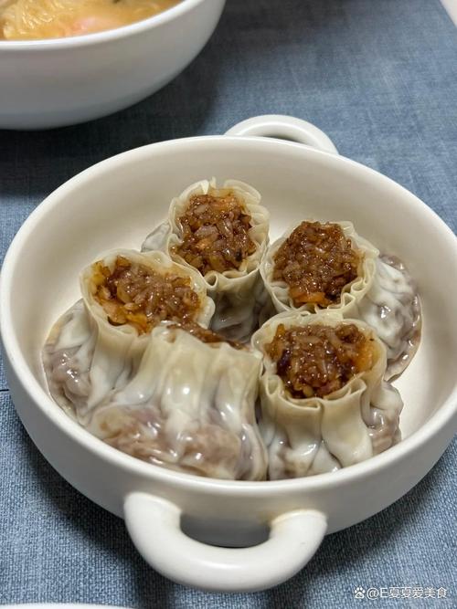 蒸烧麦用什么火_大火10-15分钟,外酥内嫩,电饭煲更便捷 蒸烧麦用什么火_大火10-15分钟,外酥内嫩,电饭煲更便捷
