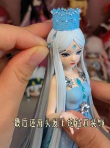 粘土制作叶罗丽精公主_超轻粘土叶罗丽精灵，色彩渐变塑形，栩栩如生
