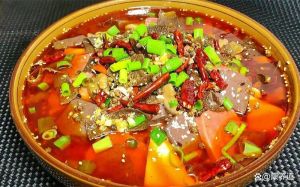 做毛血旺需要哪些食材_在家做毛血旺，选对食材很关键