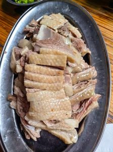 潮汕白切鹅的正宗做法_四大香料配出绝味