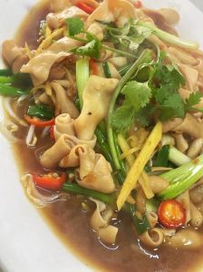炒鹅肠的做法大全窍门_家常炒鹅肠，爽脆入味做法