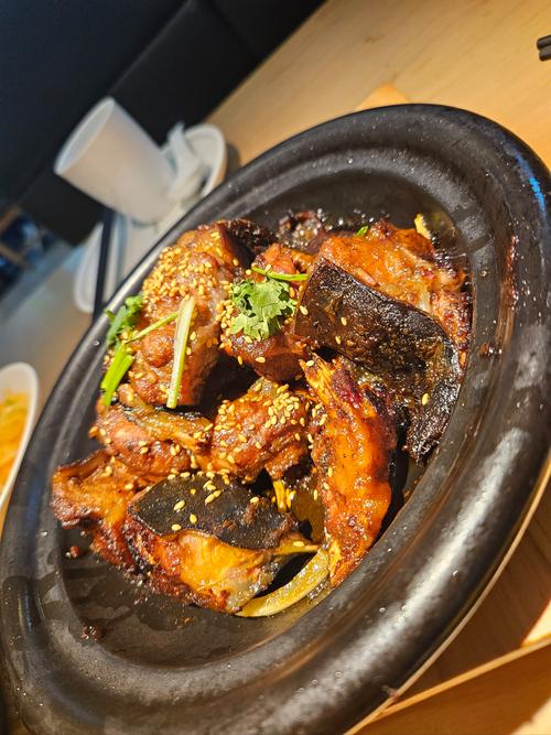 鲶鱼家庭版石锅鱼做法_江团鲶鱼口味不同,石锅鱼香辣鲶鱼做法 鲶鱼家庭版石锅鱼做法_江团鲶鱼口味不同,石锅鱼香辣鲶鱼做法