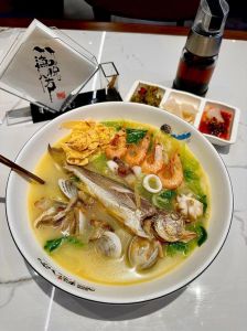 海鲜煮面的做法大全_双锅快煮面，鲜美又快捷！