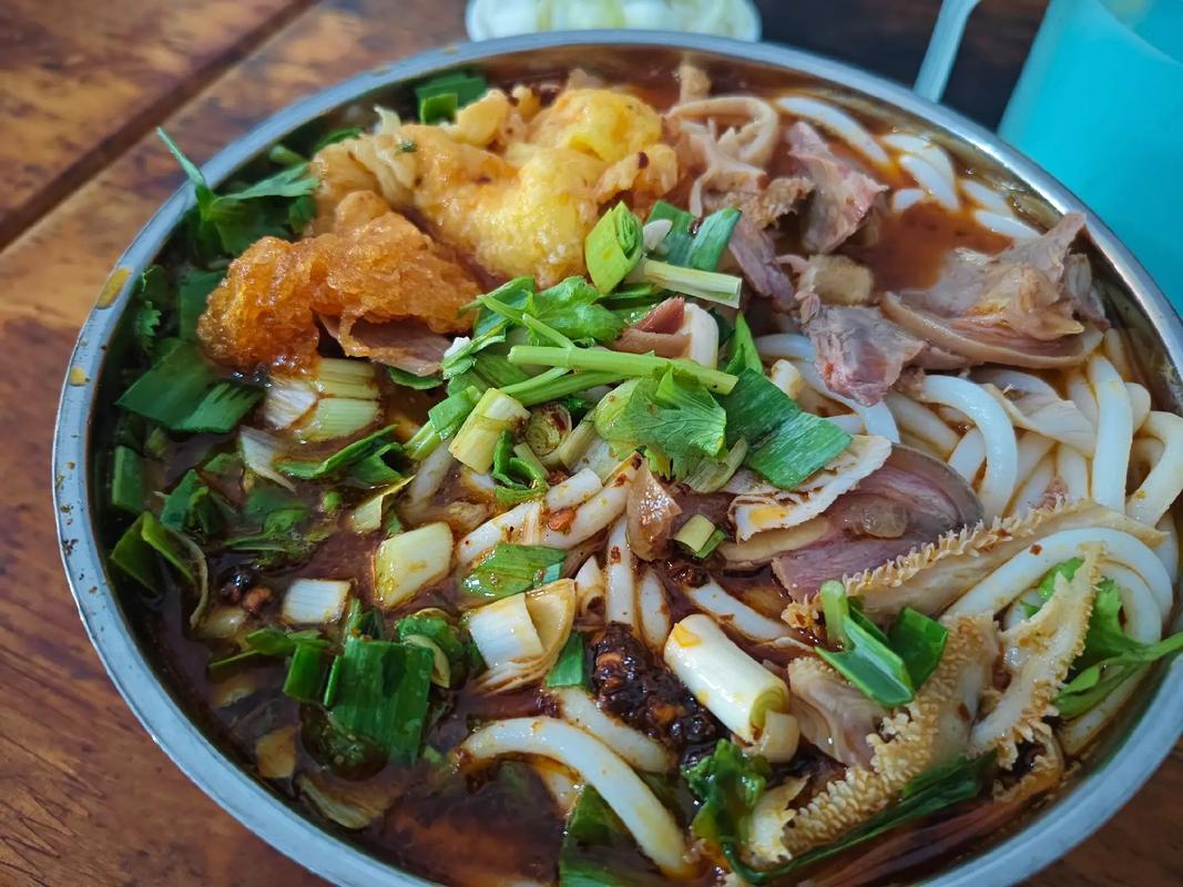 遵义虾子羊肉粉做法_鲜香浓辣,地道贵州味 遵义虾子羊肉粉做法_鲜香浓辣,地道贵州味